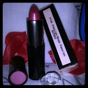 ✨Brand NEW✨ Mary Kay lipstick
